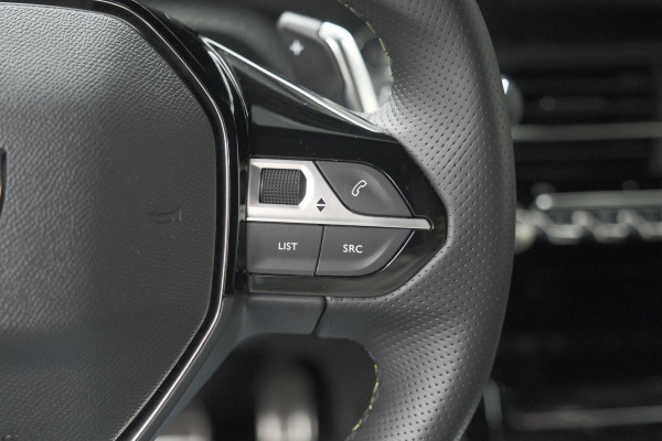 Peugeot 208 Hybrid 136 e-DCS6 GT | 360 Camera | Adaptieve Cruise Control | Dodehoekdetectie | Apple Carplay