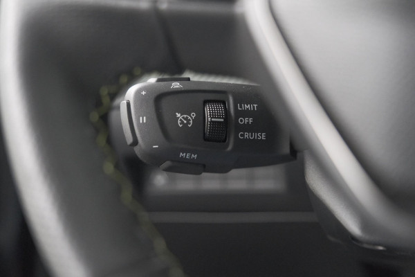 Peugeot 208 Hybrid 136 e-DCS6 GT | 360 Camera | Adaptieve Cruise Control | Dodehoekdetectie | Apple Carplay