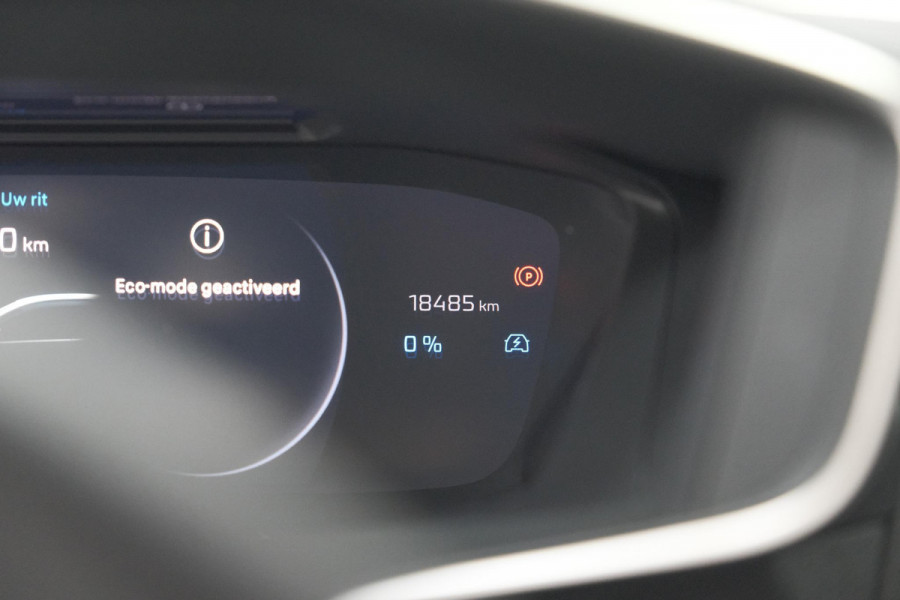 Peugeot 208 Hybrid 136 e-DCS6 GT | 360 Camera | Adaptieve Cruise Control | Dodehoekdetectie | Apple Carplay