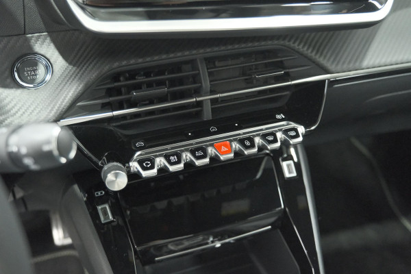 Peugeot 208 Hybrid 136 e-DCS6 GT | 360 Camera | Adaptieve Cruise Control | Dodehoekdetectie | Apple Carplay