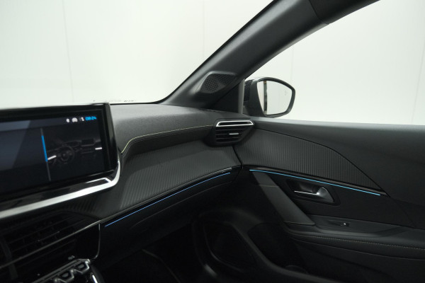 Peugeot 208 Hybrid 136 e-DCS6 GT | 360 Camera | Adaptieve Cruise Control | Dodehoekdetectie | Apple Carplay