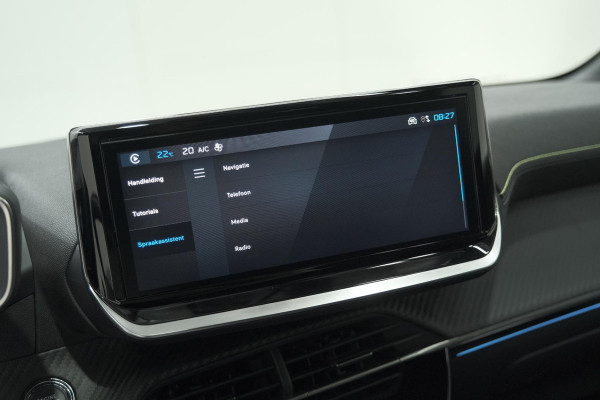Peugeot 208 Hybrid 136 e-DCS6 GT | 360 Camera | Adaptieve Cruise Control | Dodehoekdetectie | Apple Carplay