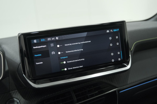 Peugeot 208 Hybrid 136 e-DCS6 GT | 360 Camera | Adaptieve Cruise Control | Dodehoekdetectie | Apple Carplay