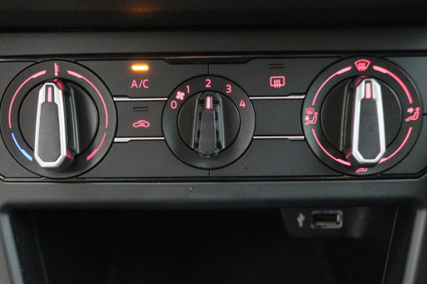 Volkswagen Polo 1.6 TDI LED, Apple Carplay, Cruise, Airco, PDC, 15"
