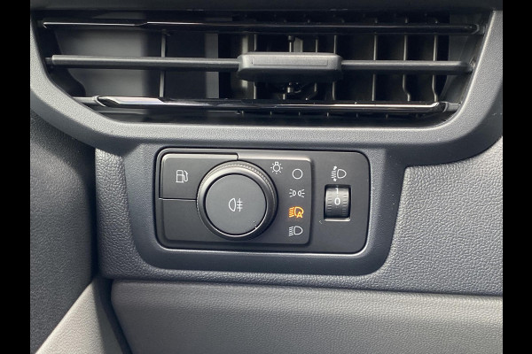 Ford Transit Custom 320 2.5 PHEV L2H1 Sport DC 233pk | | Zuid | Dubbele Cabine | Dubbele zijschuifdeur | Inklapbare trekhaak | 19 inch lichtmetalen Sport velgen (mat zwart) | Verwarmbaar stuurwiel | Navigatie systeem