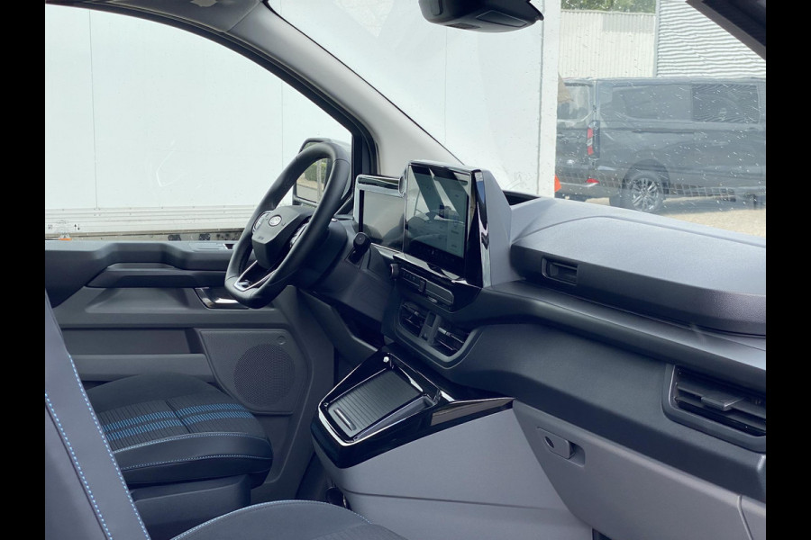 Ford Transit Custom 320 2.5 PHEV L2H1 Sport DC 233pk | | Zuid | Dubbele Cabine | Dubbele zijschuifdeur | Inklapbare trekhaak | 19 inch lichtmetalen Sport velgen (mat zwart) | Verwarmbaar stuurwiel | Navigatie systeem