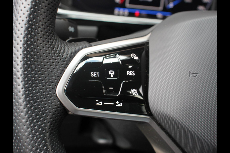 Volkswagen T-Roc 1.5 TSI 150pk DSG R-Line | Navigatie | Apple Carplay/Android Auto | Parkeersensoren | Camera | Adaptive Cruise Control | Elektrische achterklep | Stoel- en stuurverwarming | Climate Control | Ledverlichting | Virtual Cockpit