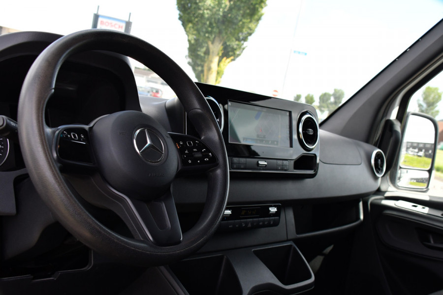 Mercedes-Benz Sprinter 319 V6 3.0 CDI L2H1 PB Edition 360 Camera, carplay, Standkachel, LED, Multimedia, Sensoren, Automaat, Trekhaak, Uniek!