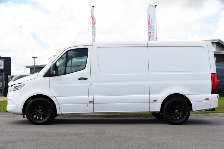 Mercedes-Benz Sprinter 319 V6 3.0 CDI L2H1 PB Edition 360 Camera, carplay, Standkachel, LED, Multimedia, Sensoren, Automaat, Trekhaak, Uniek!
