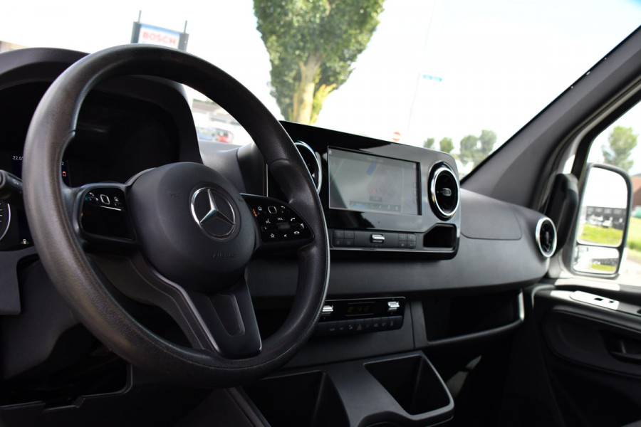 Mercedes-Benz Sprinter 319 V6 3.0 CDI L2H1 PB Edition 360 Camera, carplay, Standkachel, LED, Multimedia, Sensoren, Automaat, Trekhaak, Uniek!