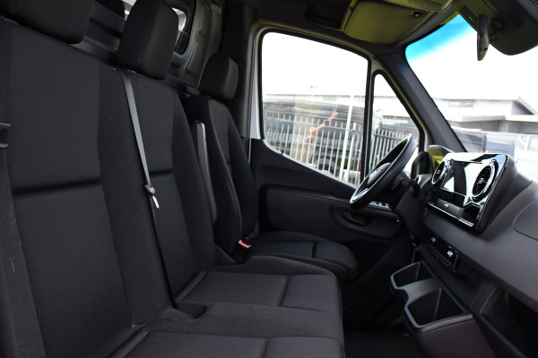 Mercedes-Benz Sprinter 319 V6 3.0 CDI L2H1 PB Edition 360 Camera, carplay, Standkachel, LED, Multimedia, Sensoren, Automaat, Trekhaak, Uniek!
