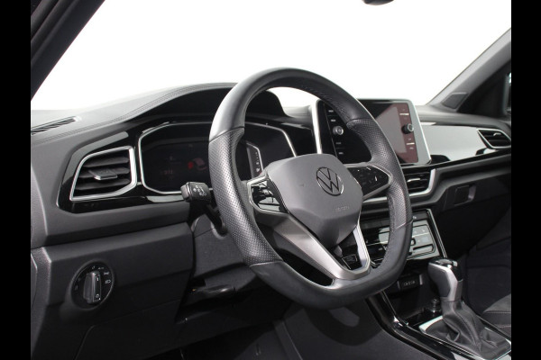 Volkswagen T-Roc 1.5 TSI 150pk DSG R-Line | Navigatie | Apple Carplay/Android Auto | Parkeersensoren | Camera | Adaptive Cruise Control | Elektrische achterklep | Stoel- en stuurverwarming | Climate Control | Ledverlichting | Virtual Cockpit