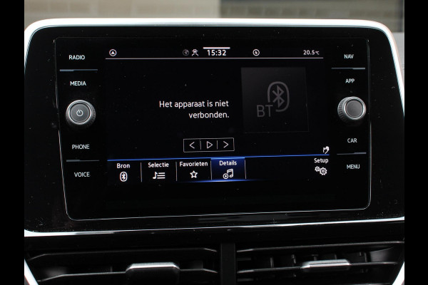 Volkswagen T-Roc 1.5 TSI 150pk DSG R-Line | Navigatie | Apple Carplay/Android Auto | Parkeersensoren | Camera | Adaptive Cruise Control | Elektrische achterklep | Stoel- en stuurverwarming | Climate Control | Ledverlichting | Virtual Cockpit