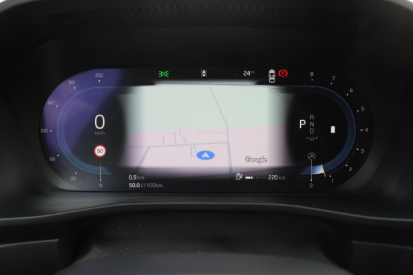 Volvo XC40 B3 177PK Automaat Plus Dark Google infotainment / Draadloos telefoon opladen / Elektrisch bedienbare bestuurdersstoel met geheugen / Adaptieve Cruise Control / Parkeersensoren voor en achter met 360 graden camera