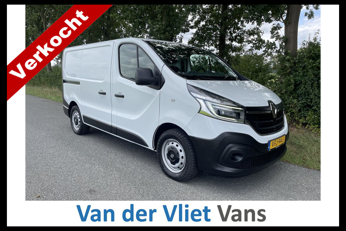 Renault Trafic 2.0 dCi 120pk E6 R-link 3-zits Lease €246 p/m Airco, Navi, PDC, Trekhaak, Imperiaal, Cruise controle, onderhoudshistorie aanwezig Renault Trafic 2.0 dCi 120pk E6 R-link 3-zits Lease €246 p/m Airco, Navi, PDC, Trekhaak, Imperiaal, Cruise controle, onderhoudshistorie aanwezig