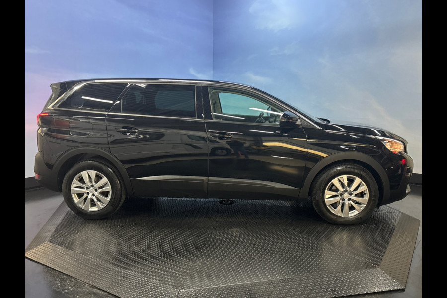Peugeot 5008 PureTech Blue Lease Executive 7-Persoons
