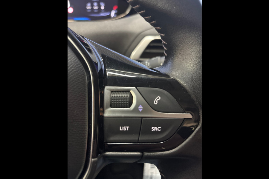 Peugeot 5008 PureTech Blue Lease Executive 7-Persoons