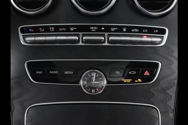 Mercedes-Benz C-Klasse 300e Avantgarde | Panoramadak | Leder Exclusief | Burmester Surround | Stoelverwarming | Camera | Carplay | Dodehoek detectie | Navigatie | Full LED
