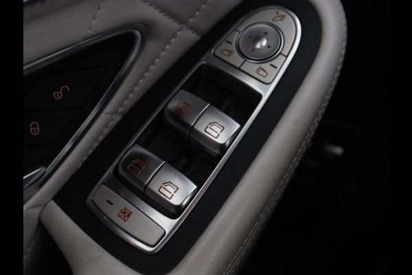 Mercedes-Benz C-Klasse 300e Avantgarde | Panoramadak | Leder Exclusief | Burmester Surround | Stoelverwarming | Camera | Carplay | Dodehoek detectie | Navigatie | Full LED