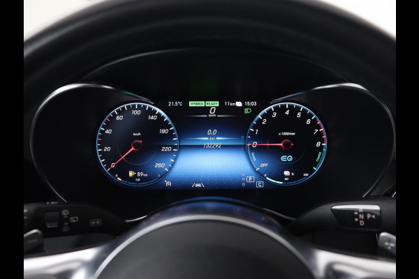Mercedes-Benz C-Klasse 300e Avantgarde | Panoramadak | Leder Exclusief | Burmester Surround | Stoelverwarming | Camera | Carplay | Dodehoek detectie | Navigatie | Full LED