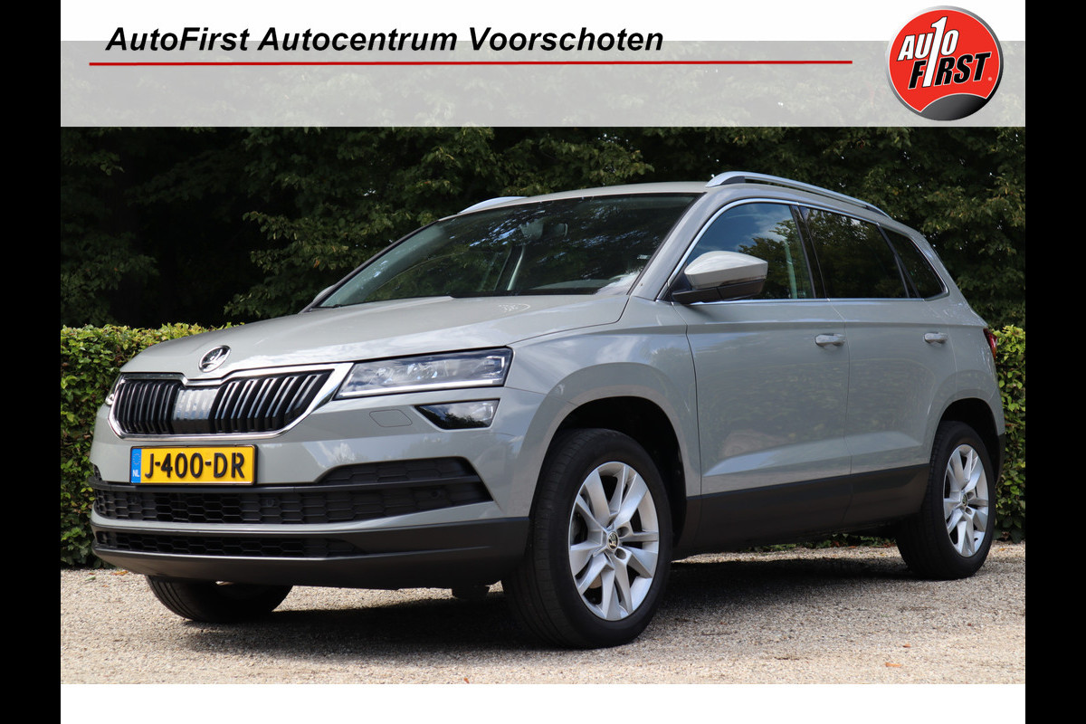 Škoda Karoq 1.0 TSI Business Edition | Camera | Stoelverwarming | Navi | ACC | Keyless | Škoda Karoq 1.0 TSI Business Edition | Camera | Stoelverwarming | Navi | ACC | Keyless |