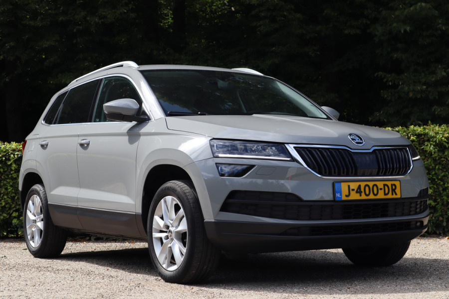 Škoda Karoq 1.0 TSI Business Edition | Camera | Stoelverwarming | Navi | ACC | Keyless |