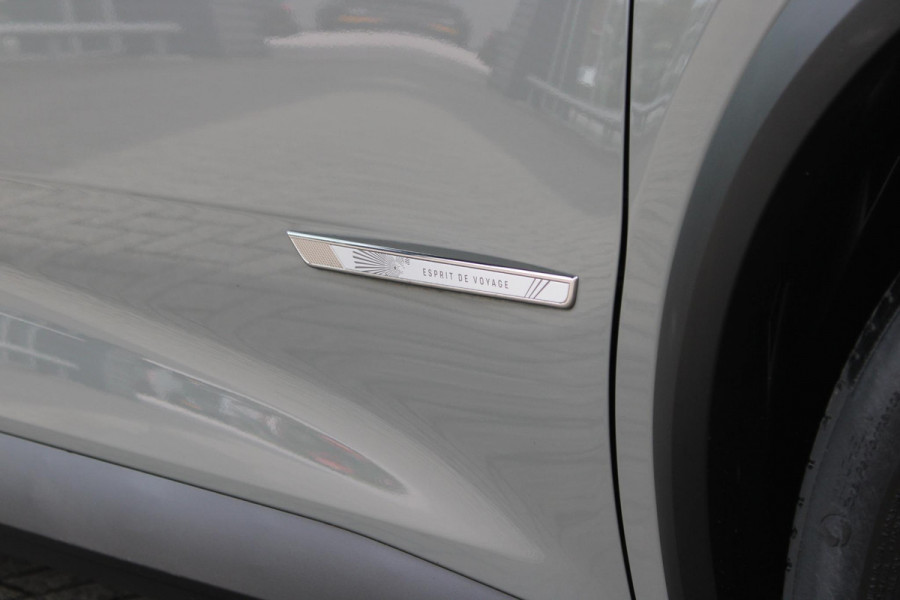 DS 7 E-Tense 300PK 4x4 ESPRIT DE VOYAGE | PANORAMISCH SCHUIF/KANTEL DAK | VOORRUITRAND/STUUR VERWARMING | VOLLEDIG LEDEREN BEKLEDING | LICHTMETALEN VELGEN 19" | ELEKTRISCH BEDIENBARE ACHTERKLEP | NIGHT VISION | DODEHOEK DETECTIE | ELEKTRISCH BEDIENBARE VOORSTOELEN MET MASSAGE FUNCTIE | ADAPTIVE CRUISE CONTROL | 360° CAMERA | KEYLESS ENTRY/START | FULL OPTION! | STOEL VENTILATIE | FOCAL AUDIO SYSTEM | SFEER VERLICHTING | DRAADLOZE APPLE CARPLAY/ANDROID AUTO | NAVIGATIE | PARKEERSENSOREN VOOR EN ACHTER |