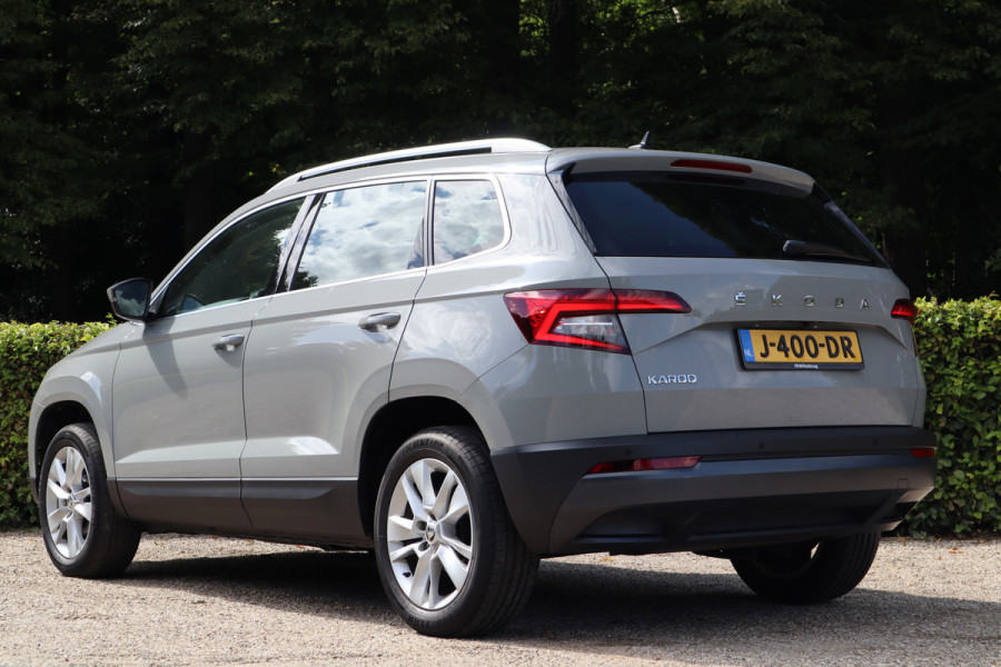 Škoda Karoq 1.0 TSI Business Edition | Camera | Stoelverwarming | Navi | ACC | Keyless |