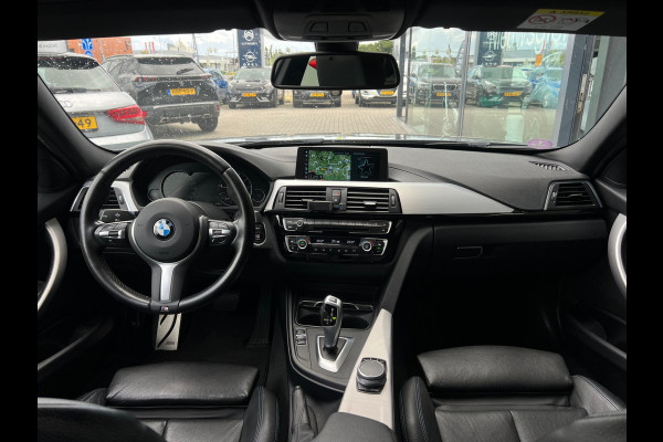 BMW 3 Serie Touring 318i M Sport Corporate Lease NL AUTO | DEALER ONDERH | LEDER | ELEKTRISCH TREKHAAK | TOP STAAT.