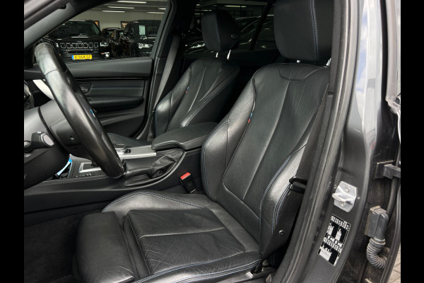 BMW 3 Serie Touring 318i M Sport Corporate Lease NL AUTO | DEALER ONDERH | LEDER | ELEKTRISCH TREKHAAK | TOP STAAT.