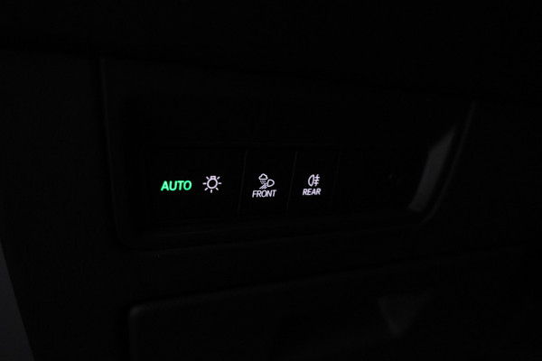 Volkswagen Touareg EHYBRID 3.0 TSi 4MOTION Panorama, Luchtvering, Climate, Volleder.