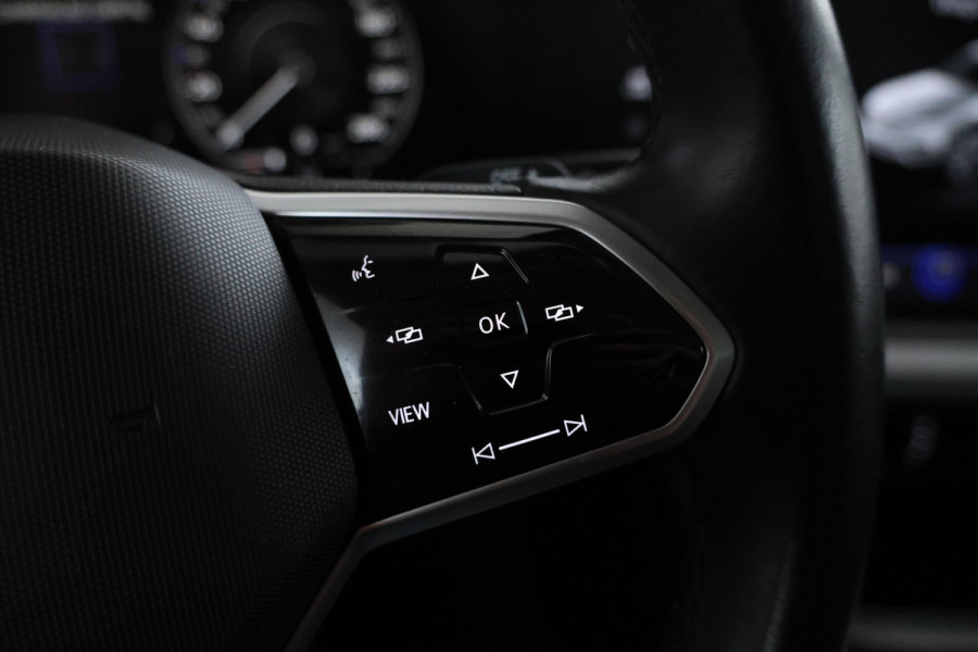 Volkswagen Touareg EHYBRID 3.0 TSi 4MOTION Panorama, Luchtvering, Climate, Volleder.