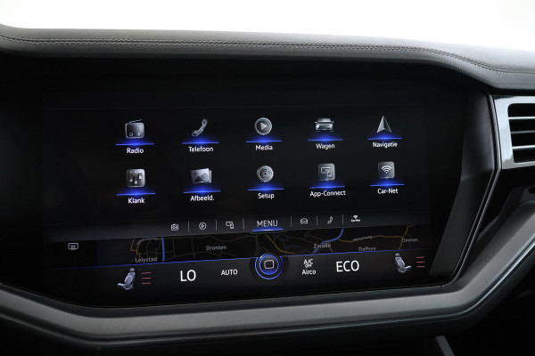 Volkswagen Touareg EHYBRID 3.0 TSi 4MOTION Panorama, Luchtvering, Climate, Volleder.