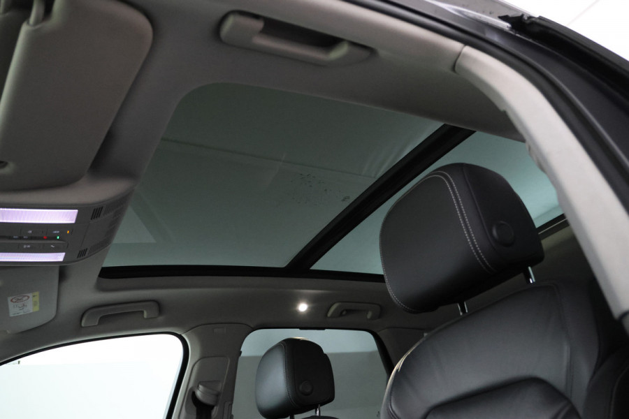 Volkswagen Touareg EHYBRID 3.0 TSi 4MOTION Panorama, Luchtvering, Climate, Volleder.
