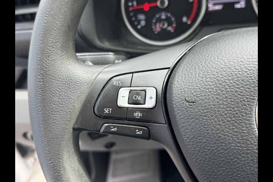Volkswagen Crafter 35 2.0 TDI L4H3 LAADKLEP / AUTOMAAT / CAMERA / NAVI / CARPLAY