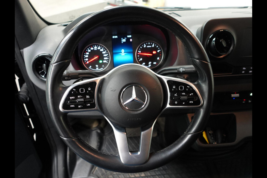 Mercedes-Benz Sprinter L2H2 Automaat Airco Navi Camera Cruise