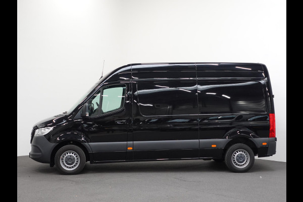 Mercedes-Benz Sprinter L2H2 Automaat Airco Navi Camera Cruise
