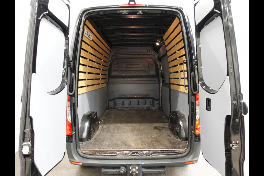 Mercedes-Benz Sprinter L2H2 Automaat Airco Navi Camera Cruise
