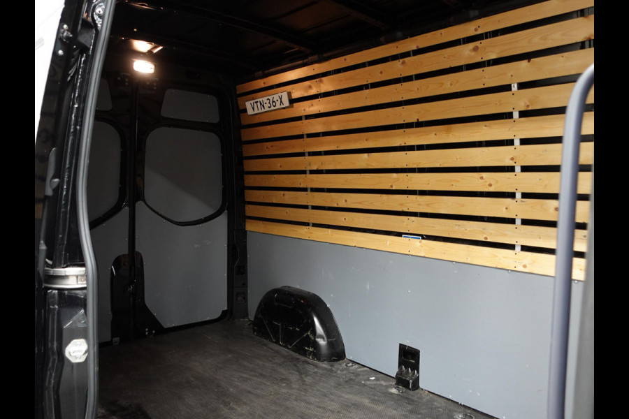 Mercedes-Benz Sprinter L2H2 Automaat Airco Navi Camera Cruise