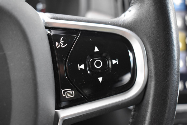 Volvo V90 Cross Country 2.0 D4 Aut. | Polestar Eng. | Trekhaak | Carplay | Navi | Stoelverwarming