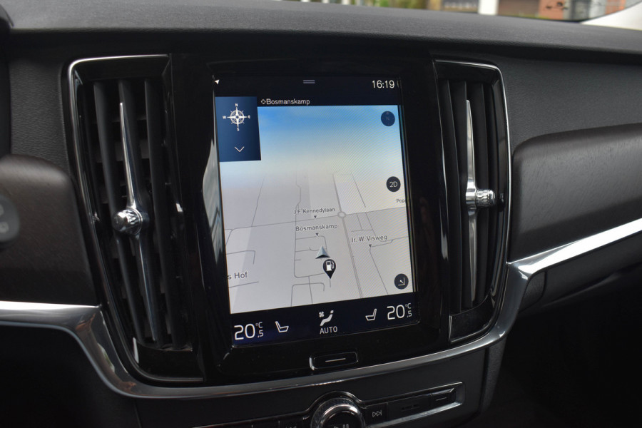 Volvo V90 Cross Country 2.0 D4 Aut. | Polestar Eng. | Trekhaak | Carplay | Navi | Stoelverwarming