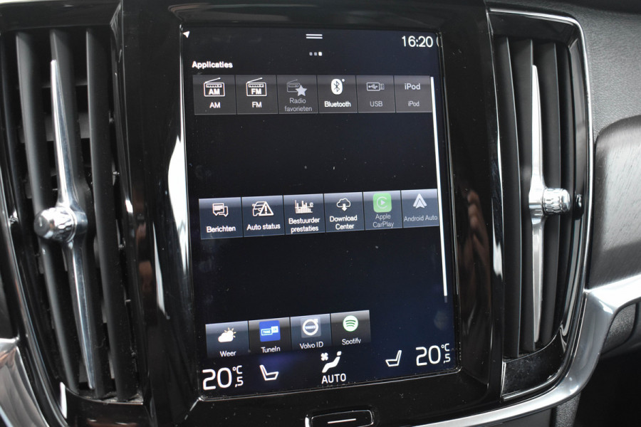 Volvo V90 Cross Country 2.0 D4 Aut. | Polestar Eng. | Trekhaak | Carplay | Navi | Stoelverwarming