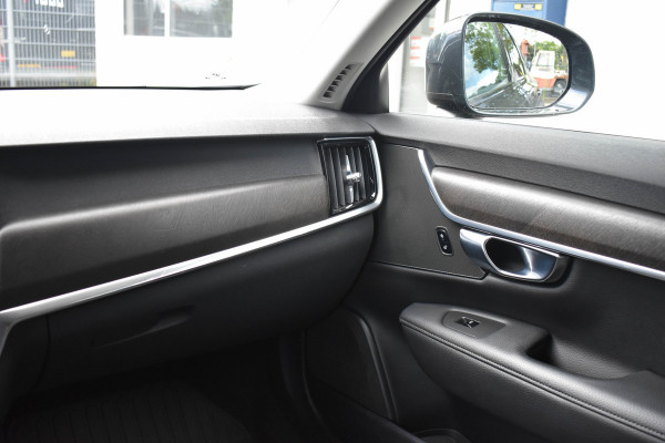 Volvo V90 Cross Country 2.0 D4 Aut. | Polestar Eng. | Trekhaak | Carplay | Navi | Stoelverwarming