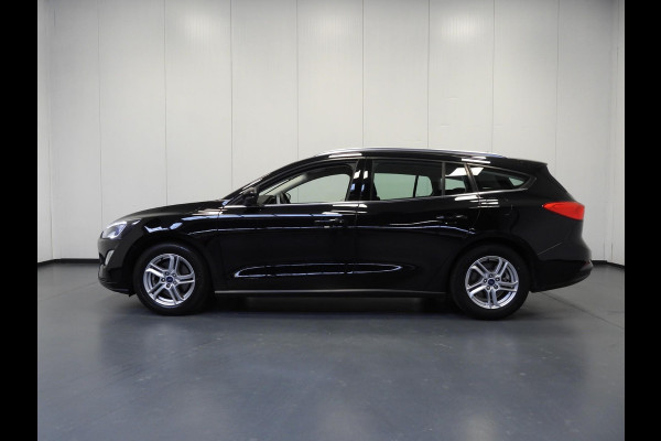 Ford FOCUS Wagon 1.0 EcoBoost Trend Business NAVI/AIRCO/TREKHAAK/16"LMV!