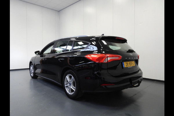 Ford FOCUS Wagon 1.0 EcoBoost Trend Business NAVI/AIRCO/TREKHAAK/16"LMV!