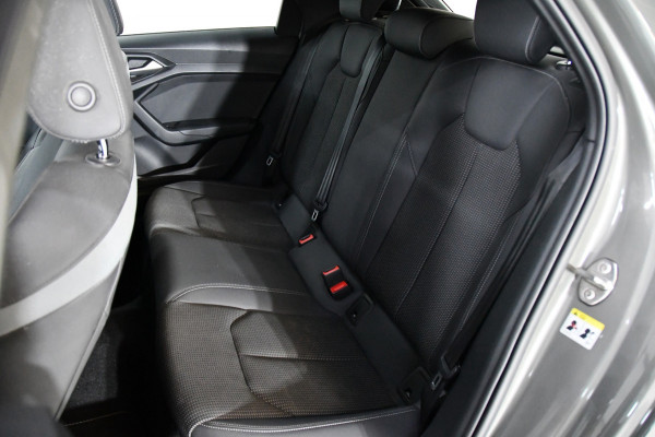 Audi A1 SPORTBACK 30 TFSI Advanced S-edition