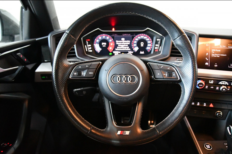 Audi A1 SPORTBACK 30 TFSI Advanced S-edition