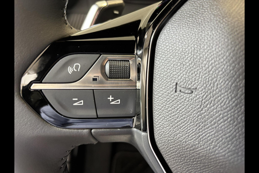 Peugeot 2008 1.2 Hybrid 145 Allure Automaat | Adaptieve cruise control | 360 Camera | Keyless |  Navigatie | Dodehoekdetectie