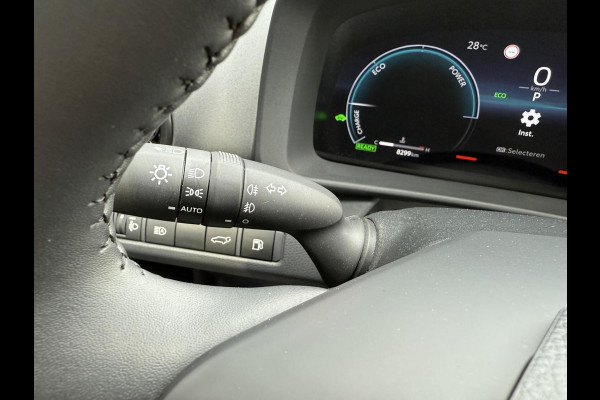 Toyota C-HR 1.8 Hybrid 140 Business Plus stoel+stuurverwarming