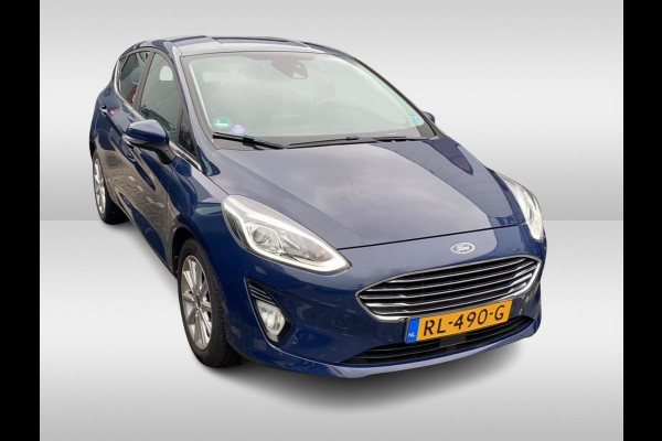 Ford Fiesta 1.0 EcoBoost Titanium / Trekhaak / Camera / Navigatie / 16'' / DAB / Getint glas / Stuur+Stoelverwarming / Cruise Control